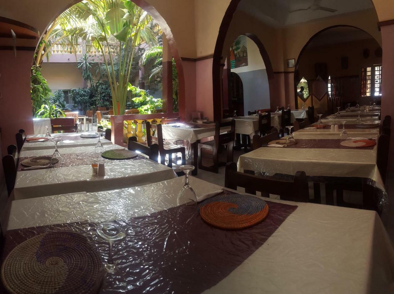 Hotel Saint-Louis Sun Дакар Экстерьер фото