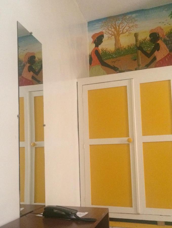 Hotel Saint-Louis Sun Дакар Номер фото